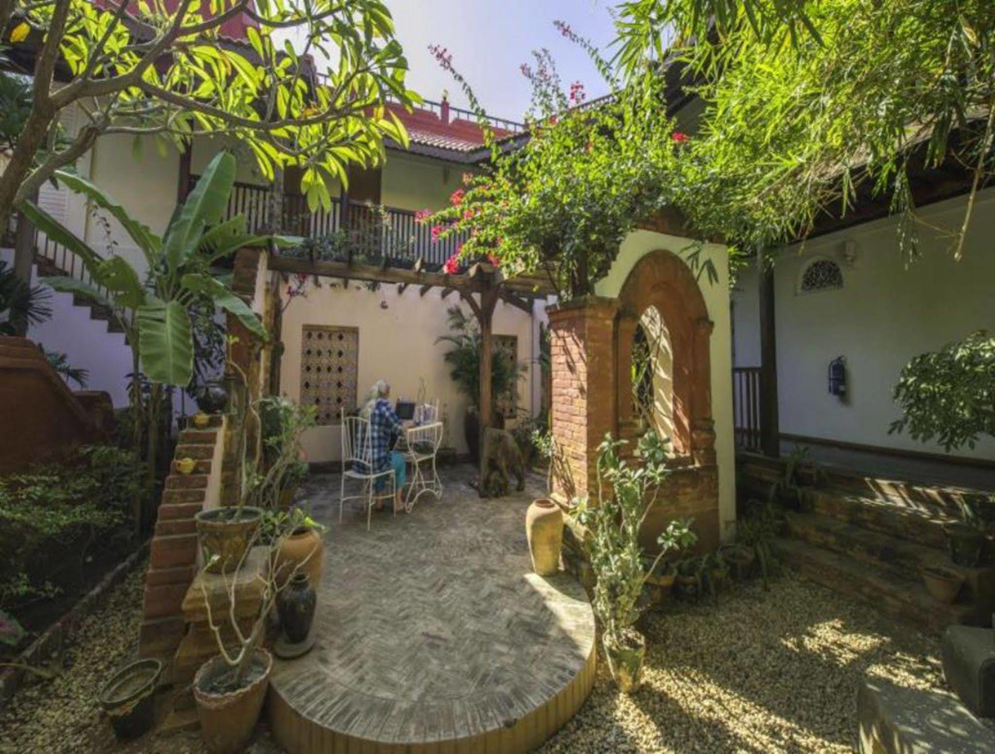 Thurizza Hotel Bagan Luaran gambar